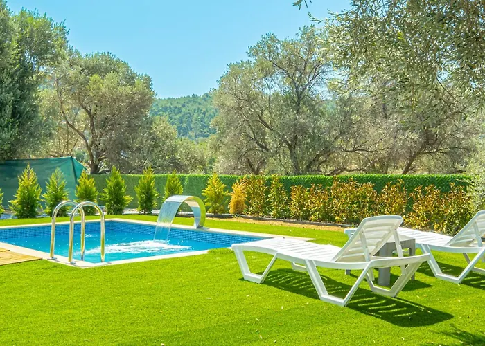 Lena Private Pool فيلة